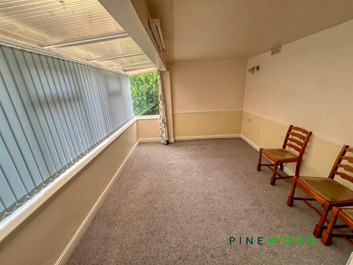 2 Bedroom Detached Bungalow For Sale In Eyre Street, Creswell, Worksop, S80