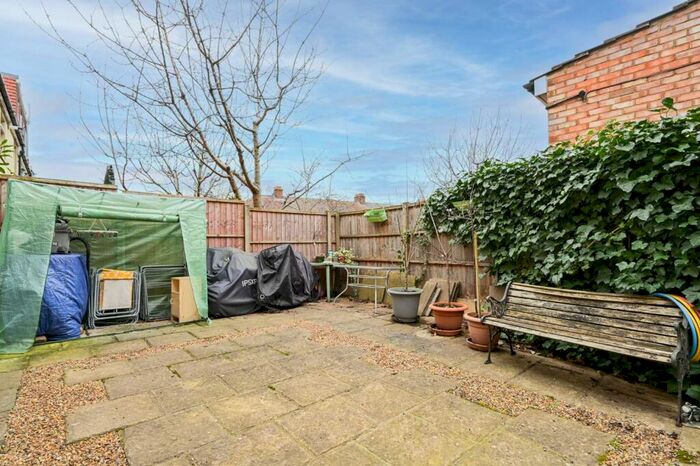 4 Bedroom Terraced House To Rent In The Mile End, London, , Higham Hill, London, E17