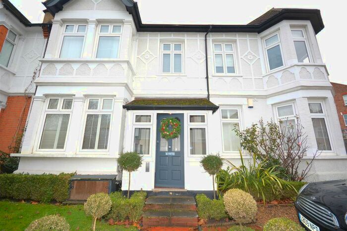 1 Bedroom Flat To Rent In Home Park Road, London, SW19