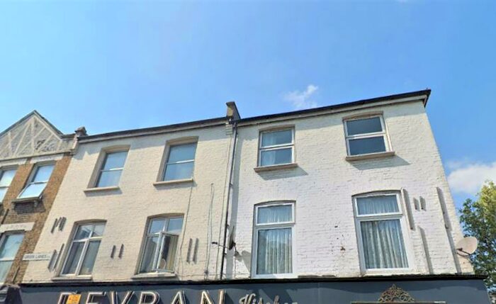 2 Bedroom Flat To Rent In Green Lanes, London, N4