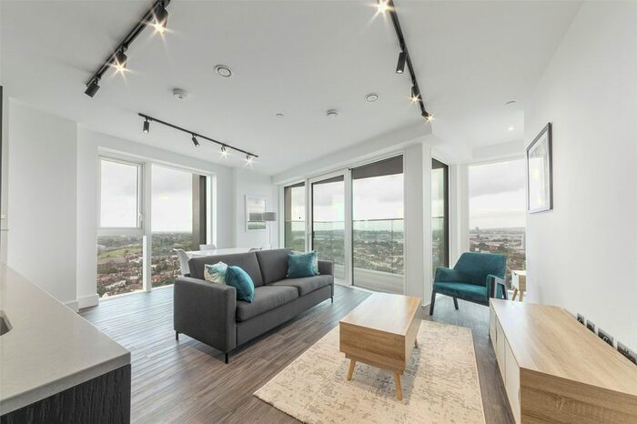 2 Bedroom Flat To Rent In Icon Tower, Poratl Way, London, W3