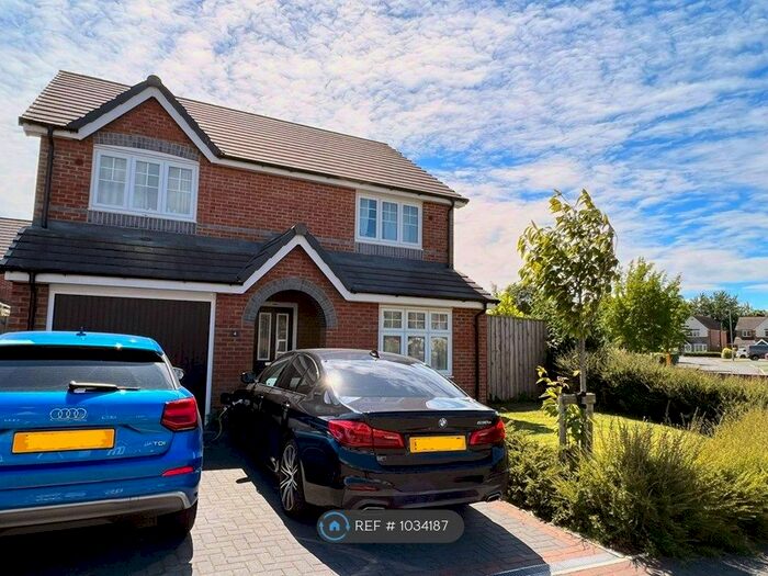 4 Bedroom Detached House To Rent In Randles Drive, Chester, CH4
