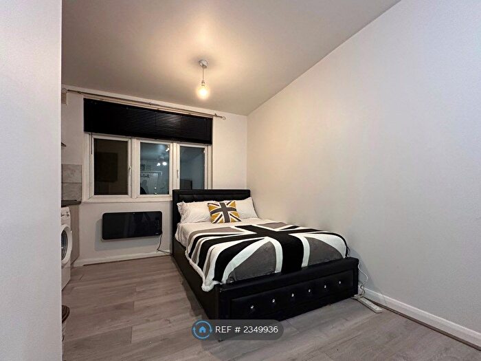 Studio To Rent In Barking Road, London, E13