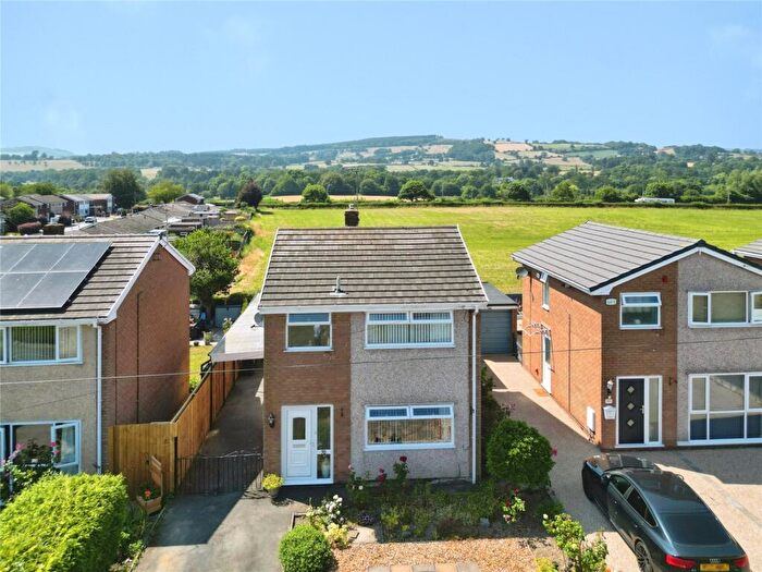 3 Bedroom Detached House For Sale In Offa, Chirk, Wrexham, LL14
