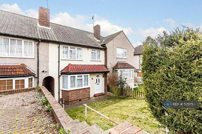 3 Bedroom Terraced House To Rent In Gascoigne Road, New Addington, Croydon, CR0