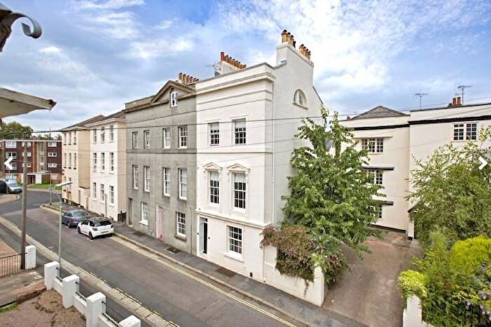 6 Bedroom Terraced House To Rent In Friars Walk, Exeter, EX2