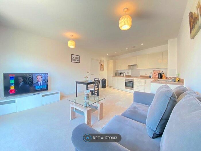 1 Bedroom Flat To Rent In Carolean Crescent, London, SE8