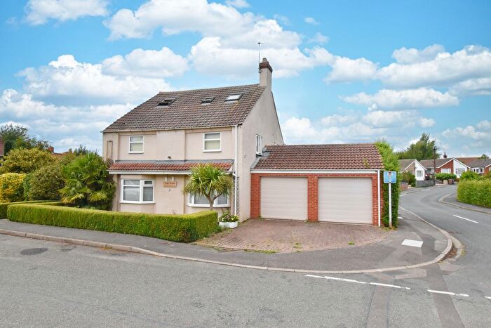 6 Bedroom Detached House For Sale In Chapel Lane, Navenby, LN5