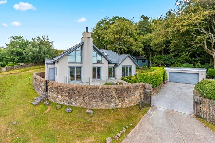 4 Bedroom Detached House For Sale In Langbar, Beacon Hill, LS29