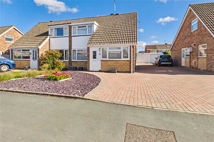 2 Bedroom Semi-Detached House For Sale In Terncliff, Covingham, Swindon, Wiltshire, SN3
