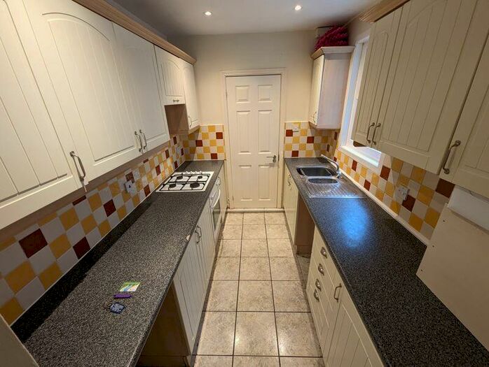3 Bedroom Terraced House For Sale In Royal Oak Road, Bexleyheath, DA6