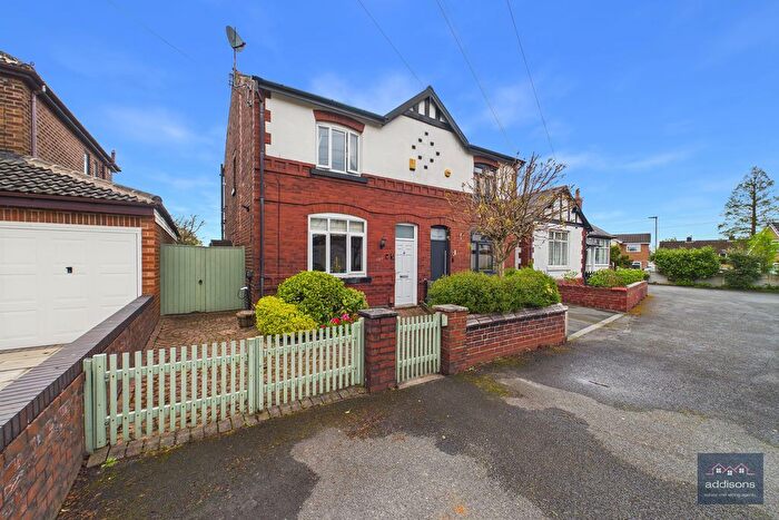 2 Bedroom Semi Detached House For Sale In Bank Avenue, Orrell, Wigan, WN5