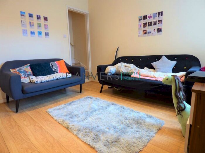 4 Bedroom Terraced House To Rent In Jarrom Street, Leicester, LE2