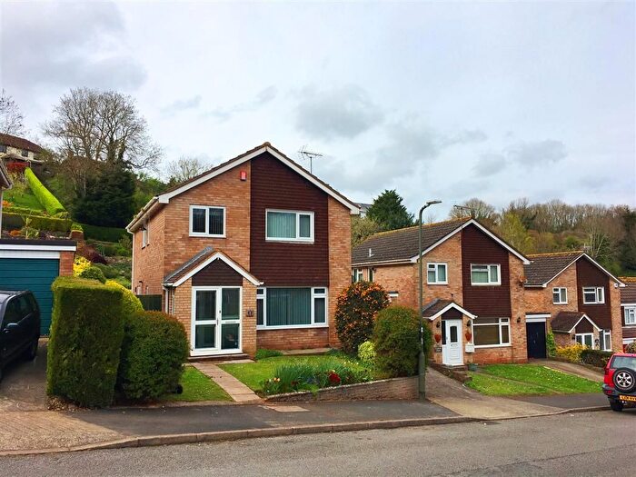 4 Bedroom Property To Rent In Lancaster Drive, Paignton, TQ4