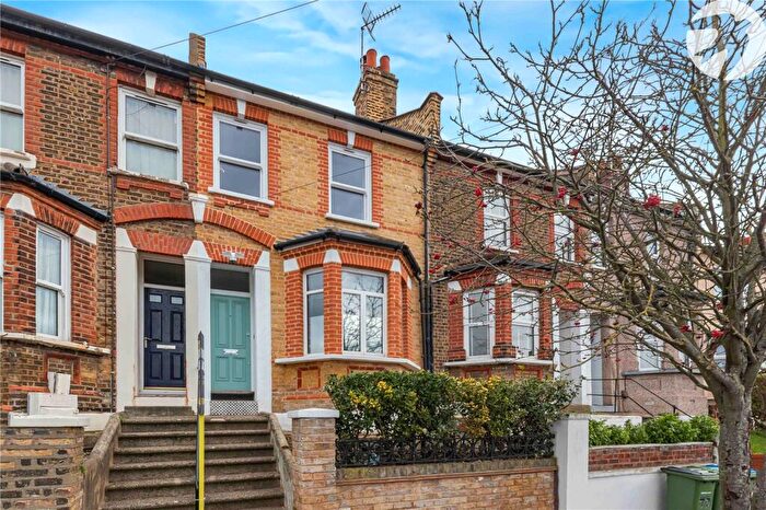 2 Bedroom Terraced House For Sale In Sladedale Road, Plumstead, SE18