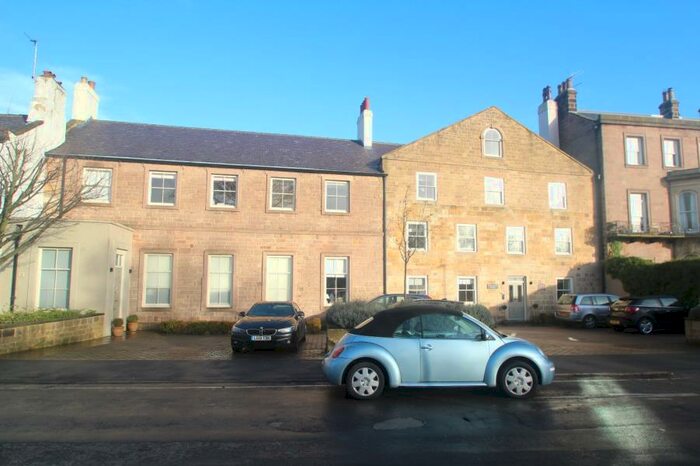 2 Bedroom Apartment To Rent In Devonshire Place, Harrogate, HG1