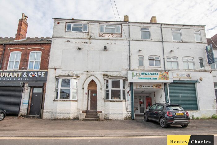 2 Bedroom Flat To Rent In Vicarage Place, Walsall, Birmingham, WS1