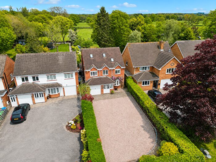 5 Bedroom Detached House For Sale In Earlswood Common, Earlswood, B94