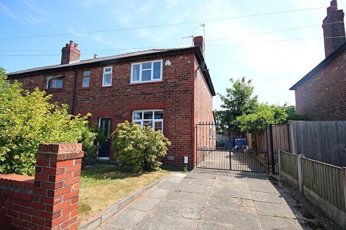 2 Bedroom Semi-Detached House To Rent In Starkey Grove, Warrington, WA4