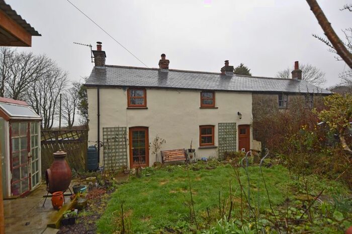 2 Bedroom Cottage For Sale In Toldish, Indian Queens, St. Columb, TR9