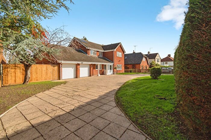 4 Bedroom Detached House For Sale In Green Lane North, Norwich, NR13