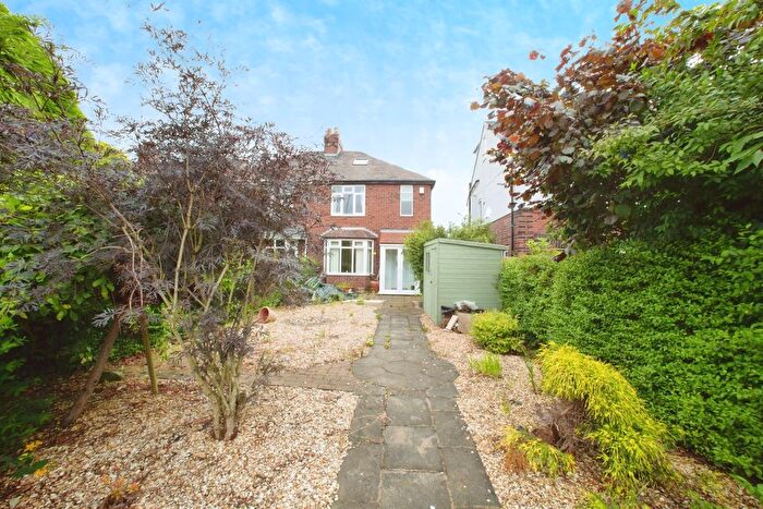 3 Bedroom Semi-Detached House For Sale In Charlestown, Ackworth, Pontefract, WF7