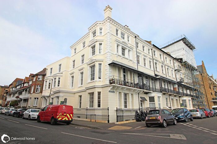 2 Bedroom Flat To Rent In Victoria Parade, Ramsgate, CT11
