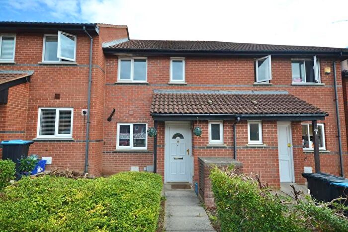 2 Bedroom Terraced House For Sale In Fossey Close, Shenley Brook End, Milton Keynes, Buckinghamshire, MK5
