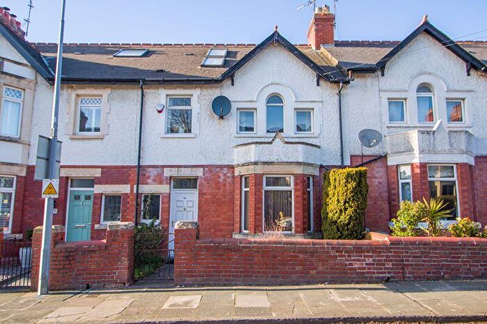4 Bedroom Terraced House For Sale In Cornerswell Road, Penarth, CF64