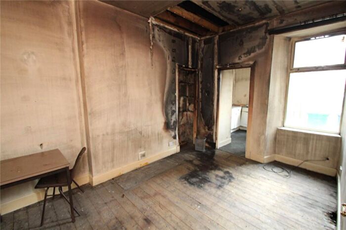 1 Bedroom Flat For Sale In Forth Avenue, Kirkcaldy, Fife, KY2