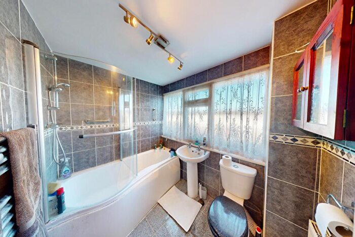 3 Bedroom Terraced House For Sale In Brampton Close, Stanford-Le-Hope, Essex, SS17