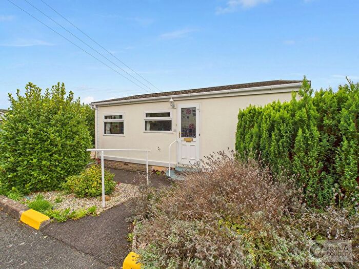 1 Bedroom Mobile/park Home For Sale In Abbotshill Park, Totnes Road, Abbotskerswell, TQ12