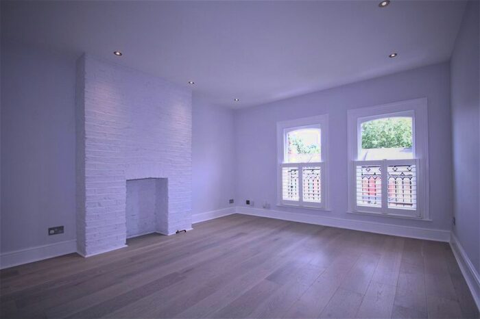 1 Bedroom Flat To Rent In Haringey Park, London N8