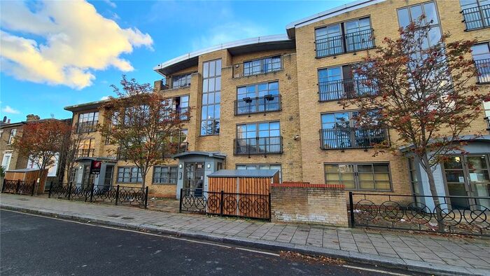 2 Bedroom Flat To Rent In A Glass House, Morley Road, Lewisham, London SE13