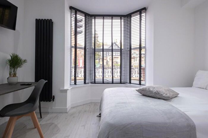 6 Bedroom House To Rent In Portland Street, Lincoln, LN5