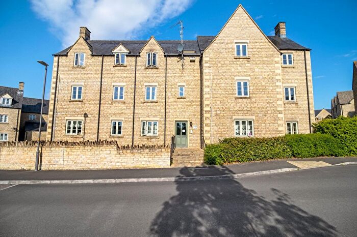 2 Bedroom Flat To Rent In Forstall Way, Cirencester, Gloucestershire, GL7