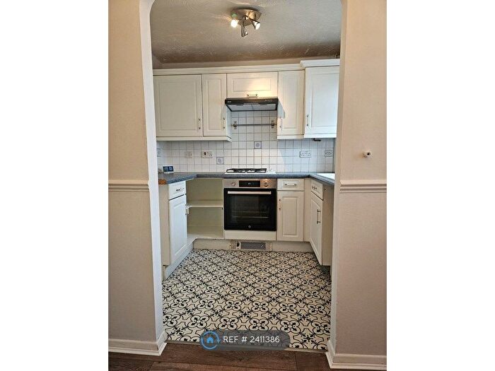 2 Bedroom Terraced House To Rent In Heathcote Gardens, Harlow, CM17