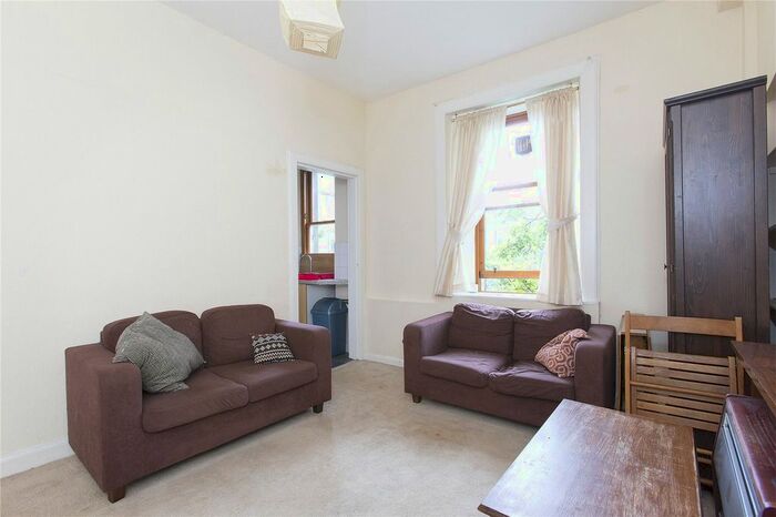 2 Bedroom Flat To Rent In Buccleuch Street, Edinburgh, EH8