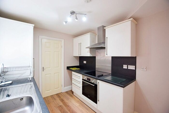 2 Bedroom Flat To Rent In Affleck Street, Gateshead, NE8