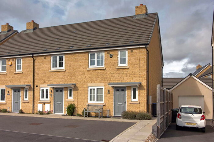 3 Bedroom End Of Terrace House For Sale In Sandown Crescent, Corsham, Wiltshire, SN13