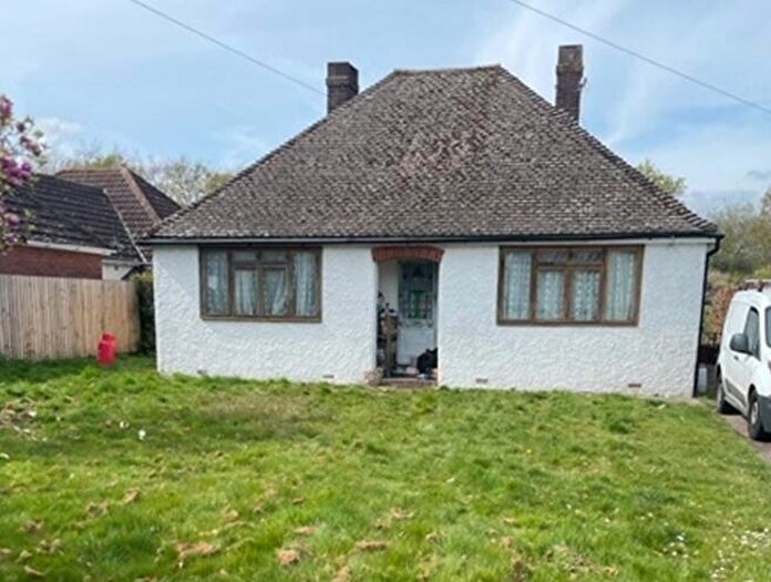 2 Bedroom Bungalow For Sale In Moor Road, Langham, Essex, CO4