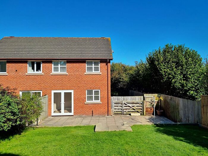 3 Bedroom Semi-Detached House To Rent In Watersedge, Frodsham, WA6