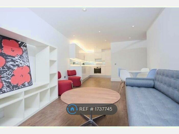 3 Bedroom Flat To Rent In Gauden Road, London, SW4
