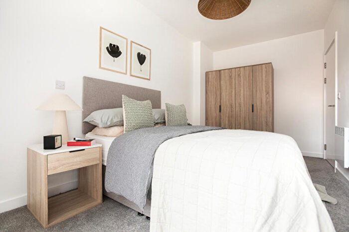 2 Bedroom Apartment To Rent In Milliners Yard, Liverpool, L3