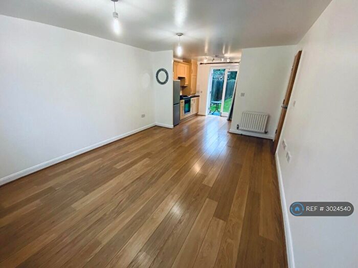 1 Bedroom Flat To Rent In Edward Vinson Drive, Faversham, ME13