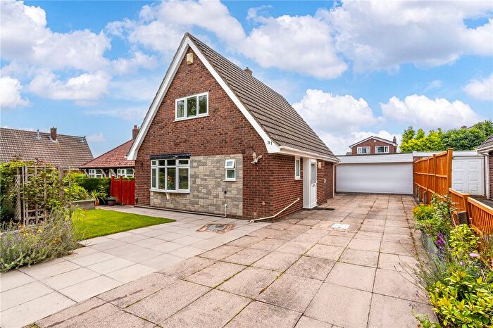2 Bedroom Detached House For Sale In Stirchley Road, Stirchley, Telford, Shropshire, TF3
