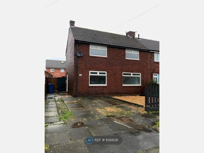 3 Bedroom End Of Terrace House To Rent In Oak Avenue, Golborne, Warrington, WA3