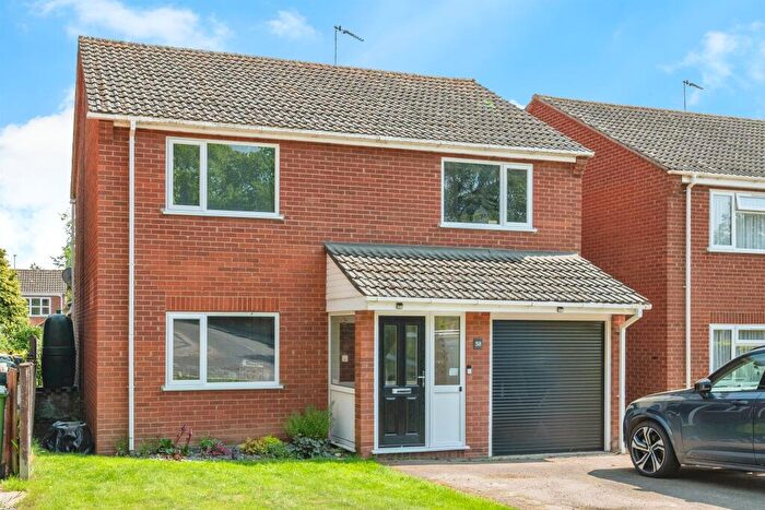 4 Bedroom Detached House For Sale In Bircham Road, Reepham, Norwich, NR10