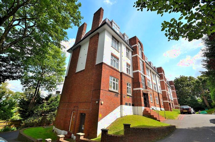 1 Bedroom Flat To Rent In Highland Road, Crystal Palace, SE19