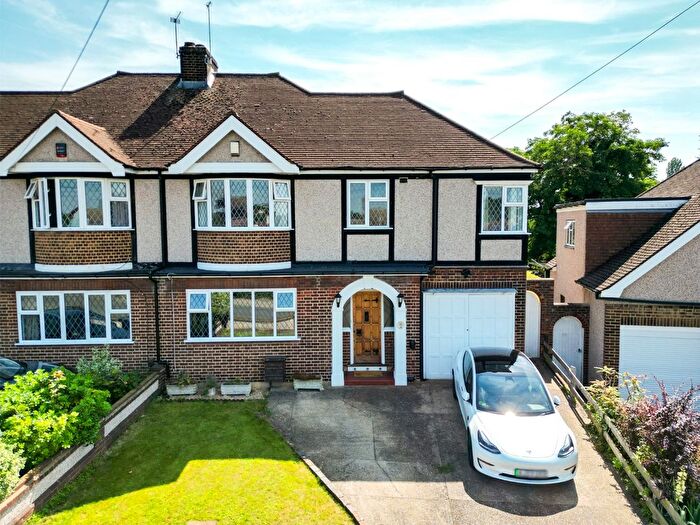 4 Bedroom Semi-Detached House To Rent In Pine Avenue, Gravesend, Kent, DA12